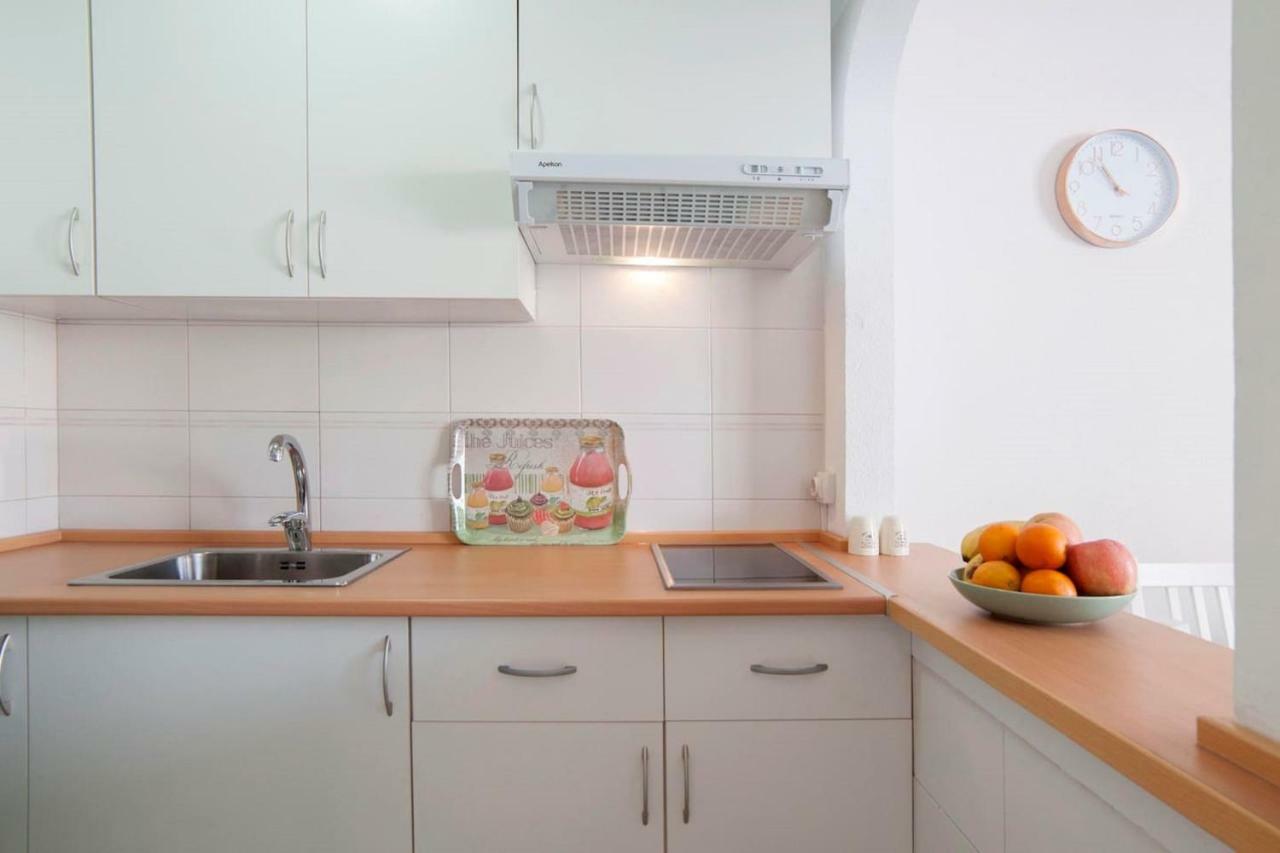 Happy Nest Apartment *