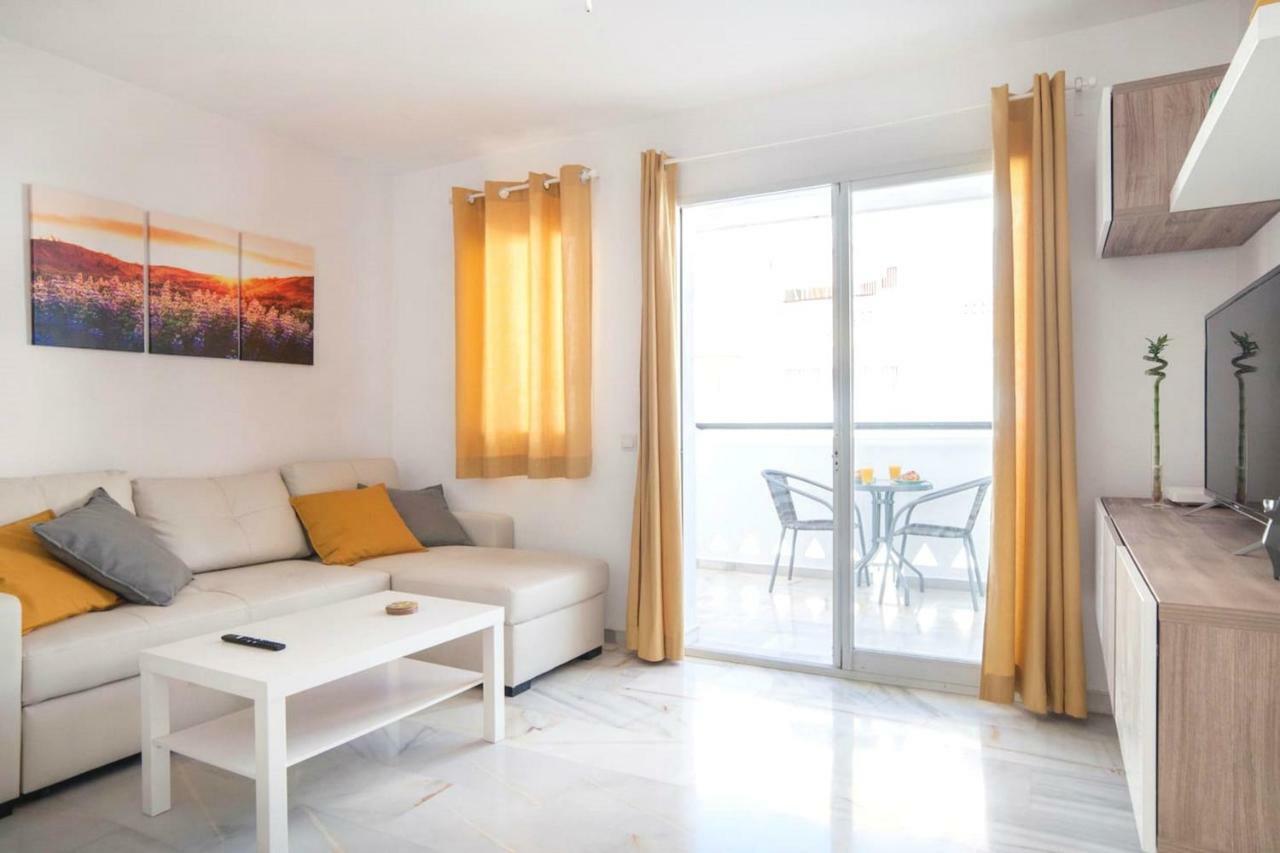 Happy Nest Apartment Benalmádena